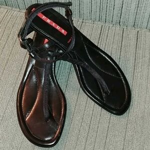 Prada black heeled thong style sandals